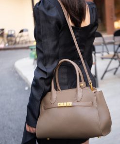 Alternative view of TÚI B-U F4201